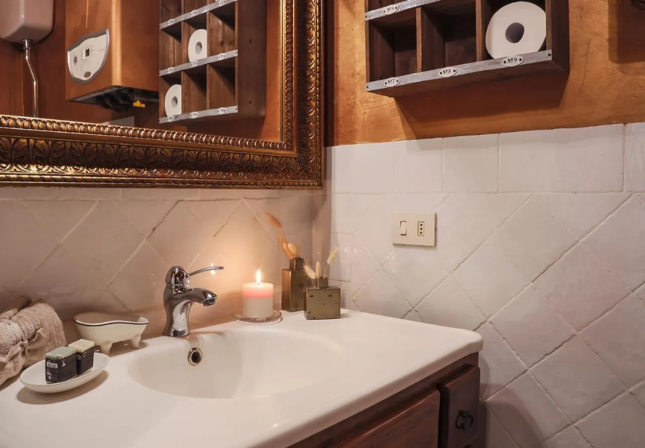 Apartments Florence- Laurel Apartment 0*, Firenze