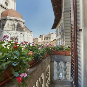 2* فندق مبيت وإفطار Di Piazza Del Duomo
