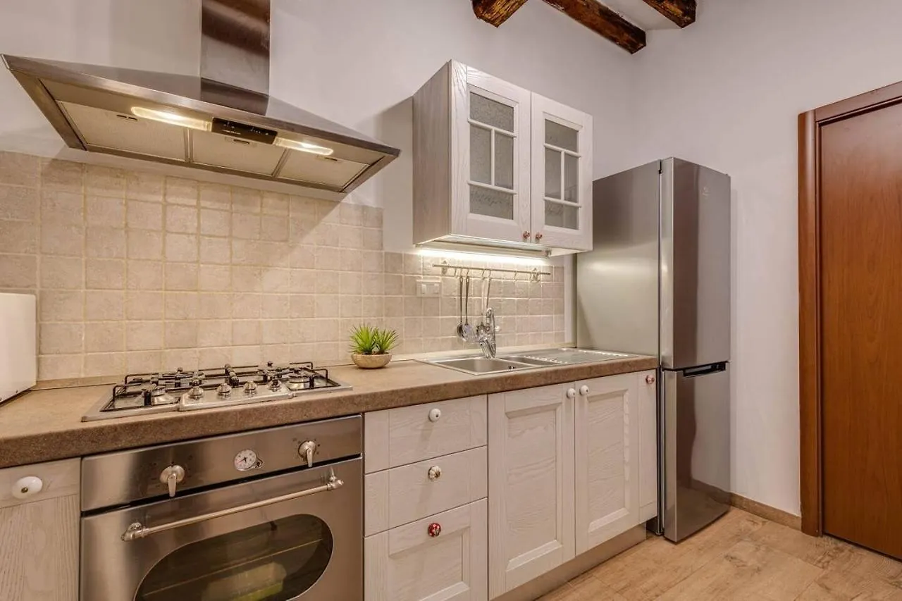 Apartments Florence- Laurel Apartment Florence