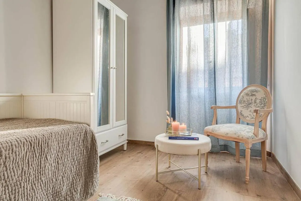 Apartments Florence- Laurel Apartment 0*, Florence Italy